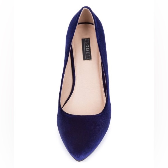 Eloquii Navy Anna block heel pump velvet 7W - Picture 3 of 7